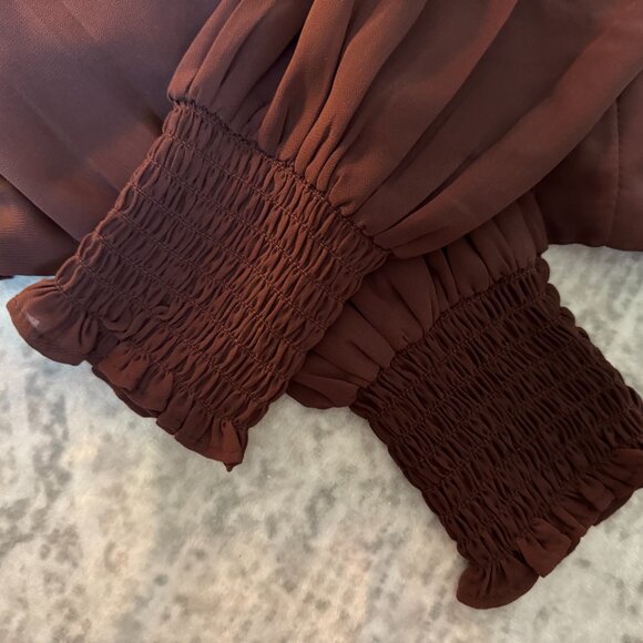 Abercrombie and Fitch Long Sleeve Top - Picture 2 of 10